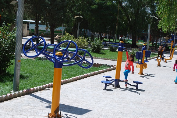 وسایل ورزشی پارک ها