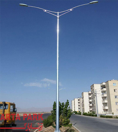 نصب پایه چراغ خیابانی